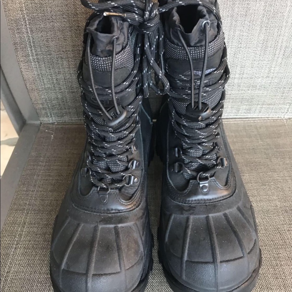 Men’s Sorel Steel Toe Boots Size 11 Conquest